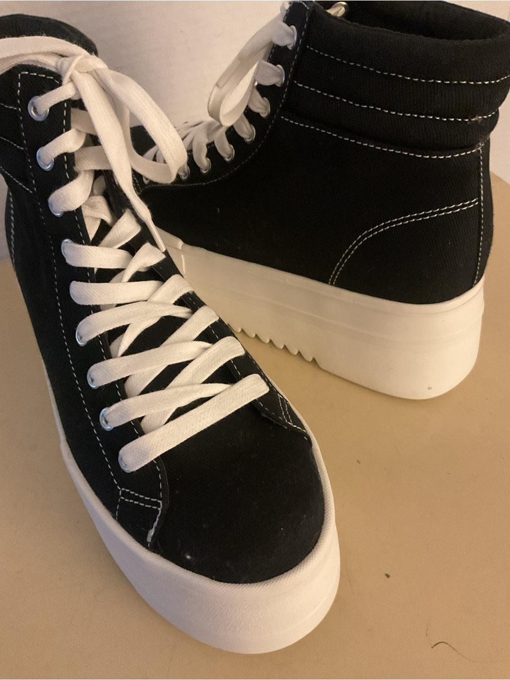 Bershka women black canvas platform sneakers US 7